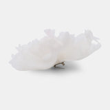 بروش من الشيفون الحريري مزين بالريش