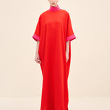 فستان ماكسي عامودي بياقة عالية بلونين